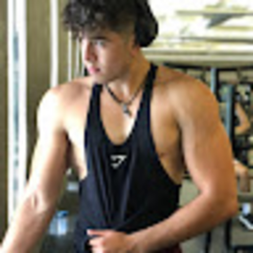 Meet your Posher, Leo